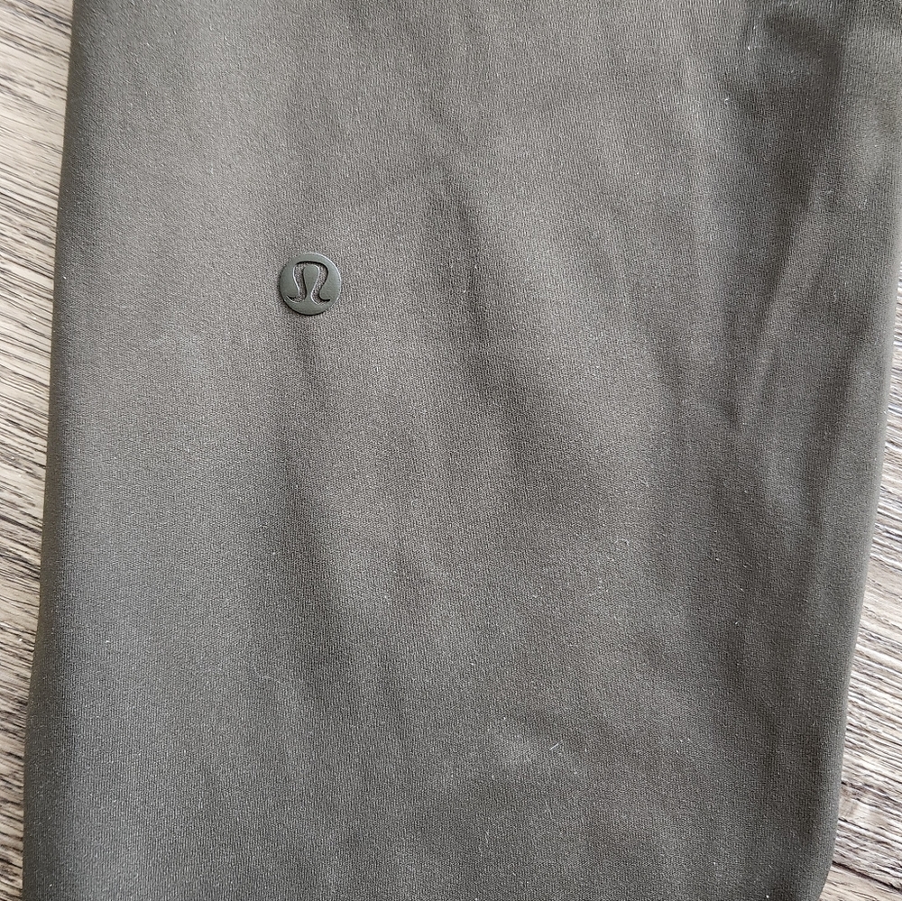 Lululemon On The Fly Olive Green Athletic Pants Size 4 - Picture 6 of 11